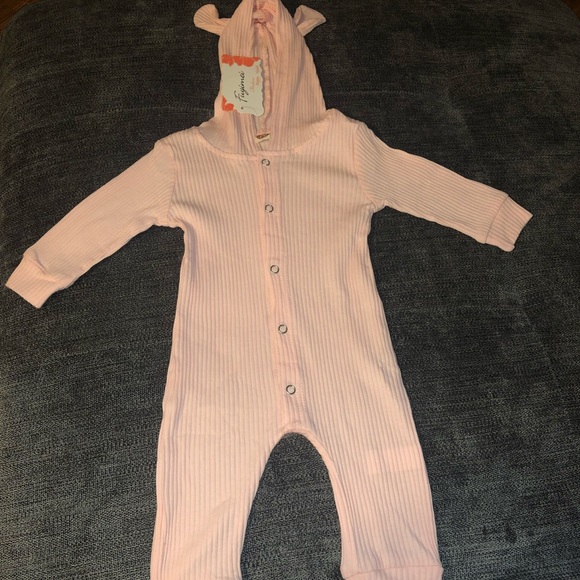 Other - Pink ribbed one piece outfit size 70/6m